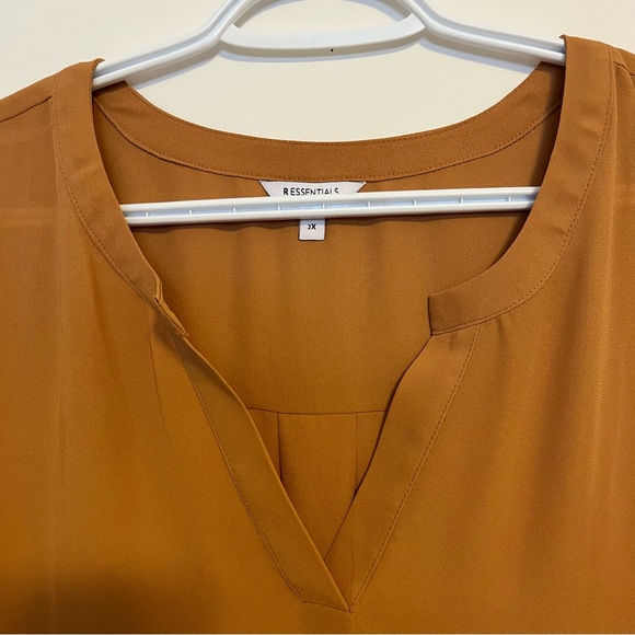 Reitmans Top - Picture 3 of 4